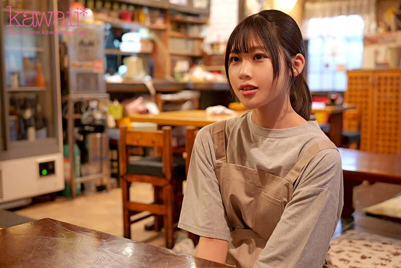 「守屋えり」の顔やカラダの特徴がわかりやすく写った写真1