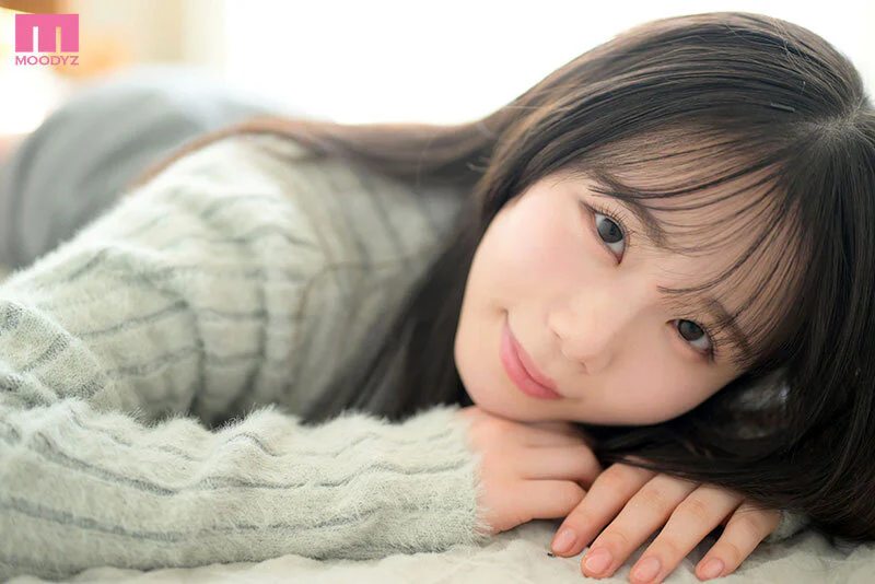 【VR】弾けるおっぱいに心躍らせた憧れのKcupグラドル恋川こももを好きなだけ貪り尽くせる独占お忍びデート 恋川こもも - 画像1